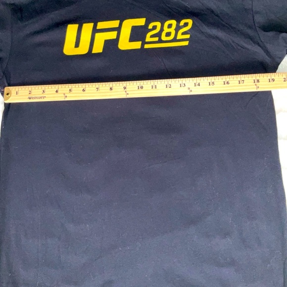UFC 282 Men’s Black Size Large Double Sided Graphic Short Sleeve T Shirt - Picture 7 of 9